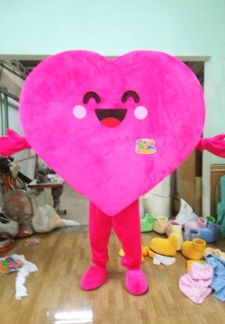 Mascot mô hình trái tim