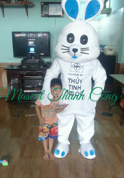 Mascot ( Thỏ Ngọc )