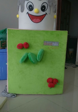 MASCOT MÔ HÌNH BÁNH KEM