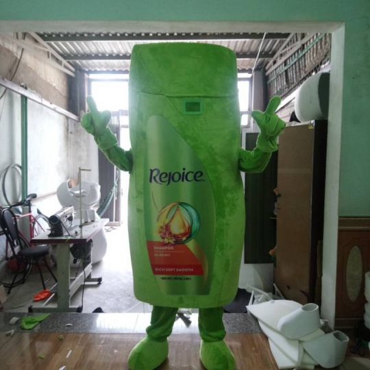Mascot mô hình chai dầu gội