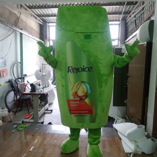 Mascot mô hình chai dầu gội