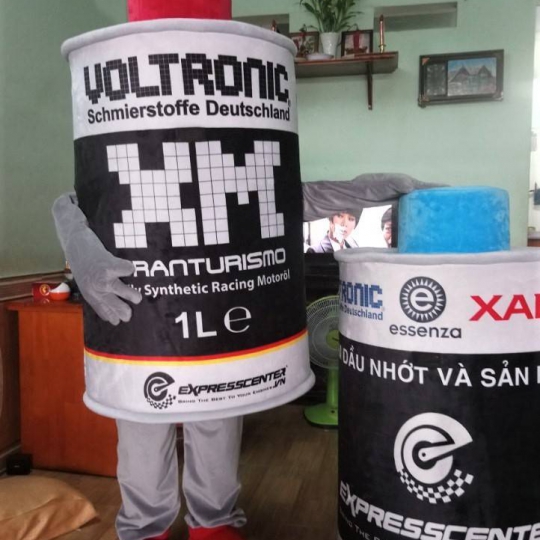 Mascot mô hình chai nhớt