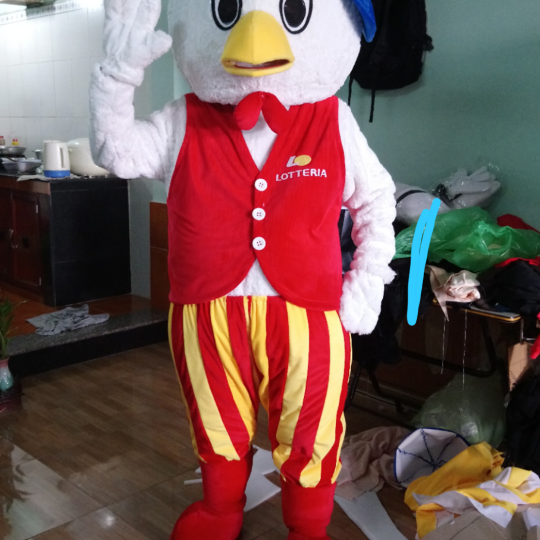 Macot Linh Vật Gà LOTTERIA